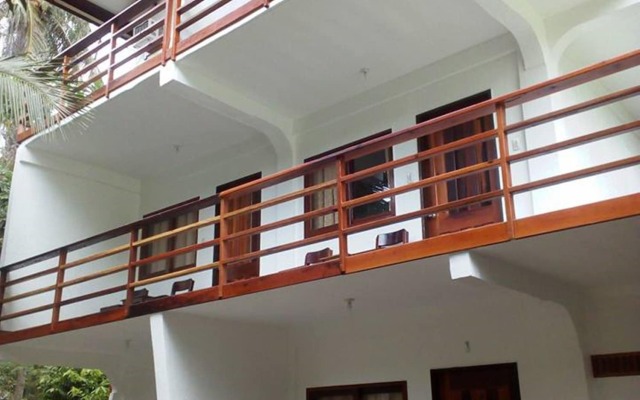 Point 303 Surf Resort