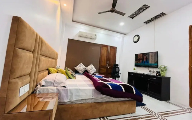 Groomgo The Grand Mansion Noida