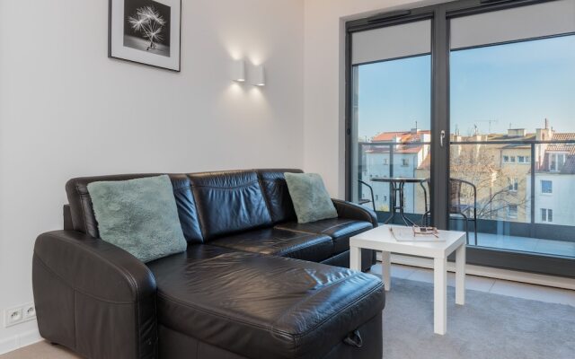 Browar Gdański Free Parking by Renters