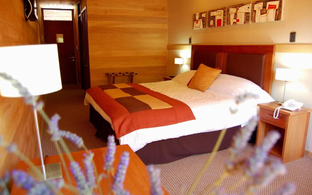 Puerto Chico Hotel