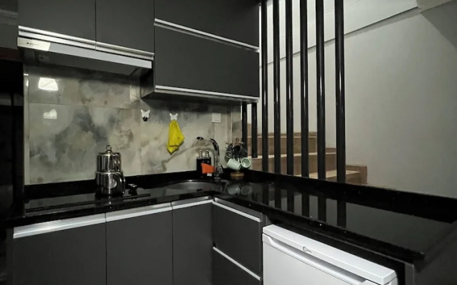 Mariposa Luxury House