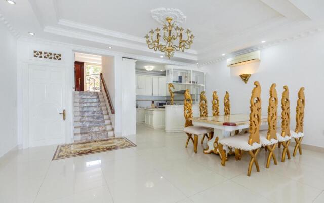 Beachfront Palm Villa 25 Biệt Thự Trên Bãi Biển