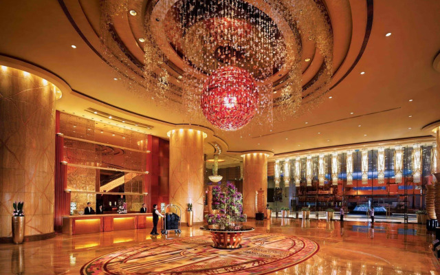 StarWorld Hotel