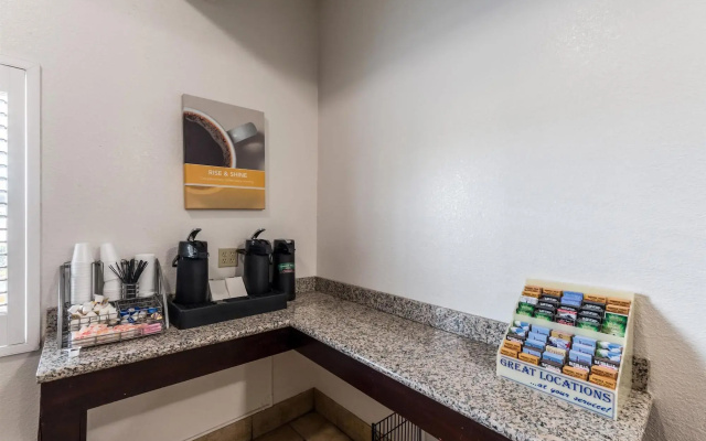 Studio 6 San Antonio, Tx - Fort Sam Houston Area