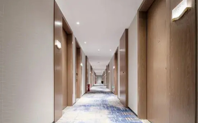 Yishang Hotel (Tuanchengshan Wanda Shop)