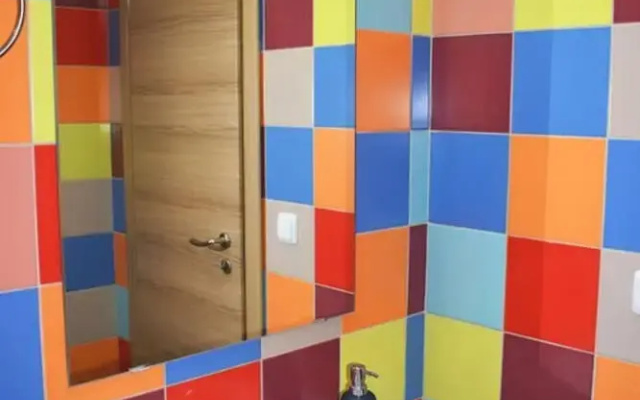 Pirgos Colorful Studio, Sleeps 2, Parking Wifi Ac