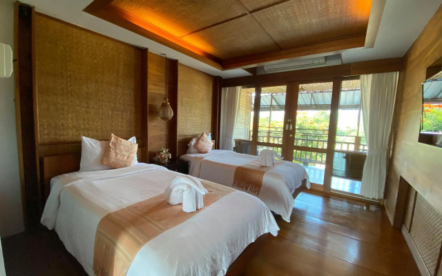 River Bank Resort