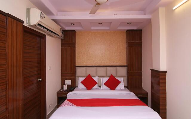 OYO 23223 Sagar Deluxe