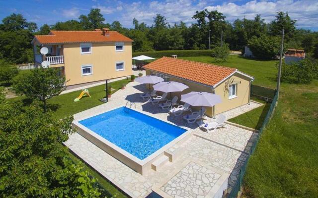 House Nevenka