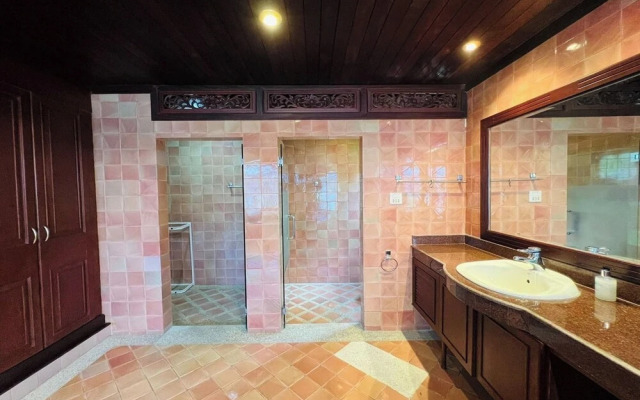 Panorama Ocean Villas, Kamala
