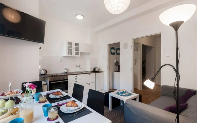 Na Zborenci Apartments