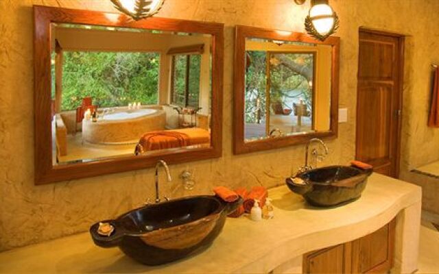 Ntwala Island Lodge