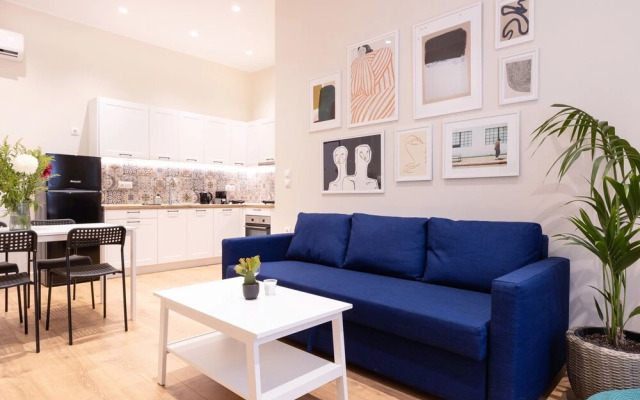 Casa Moderna - Two Bedroom Apartment