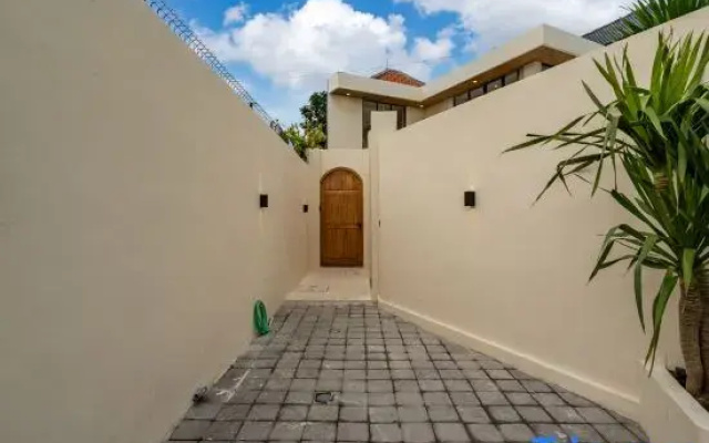 Kelaya Villa | Romantic Luxury 1BR Villa near Canggu