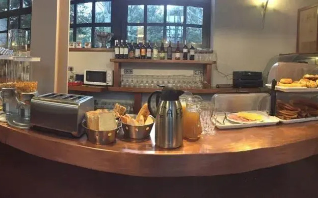 Hotel Sara De Ur