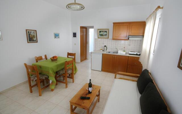 Anatoli Apartments