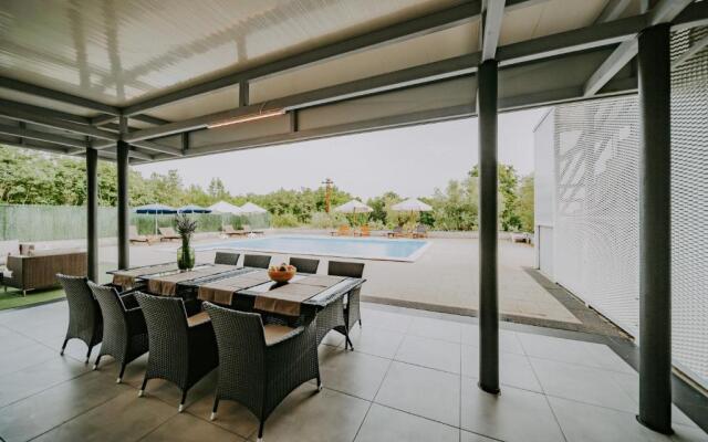 Villa Laurus Residence