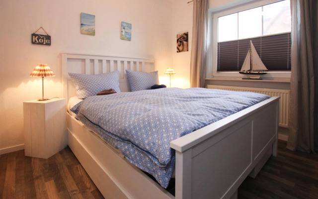 Apartment, Garding