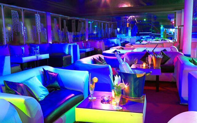 Rose Aqua Park Hotel