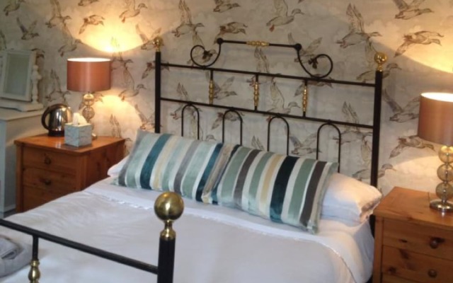 The Old Millhouse Inn