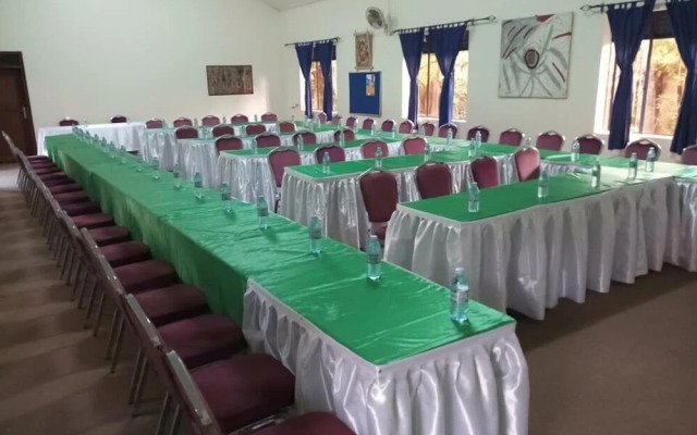 White Castle Hotel Arua