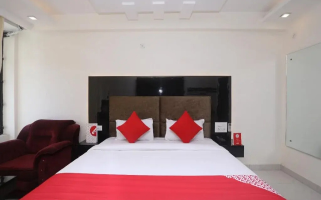 OYO 19973 Hotel Sunrise