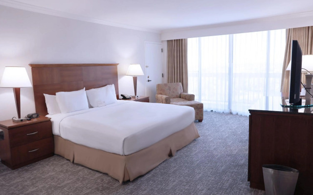 Ontario Airport Hotel & Conference Center