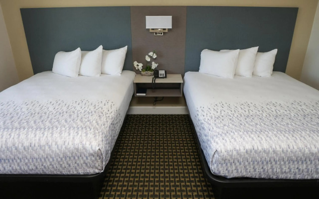 Sea Breeze Inn