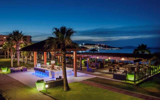 Radisson Blu Resort & Spa, Cesme