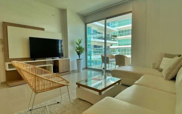 w Incredible 2BR w Unique View n AC