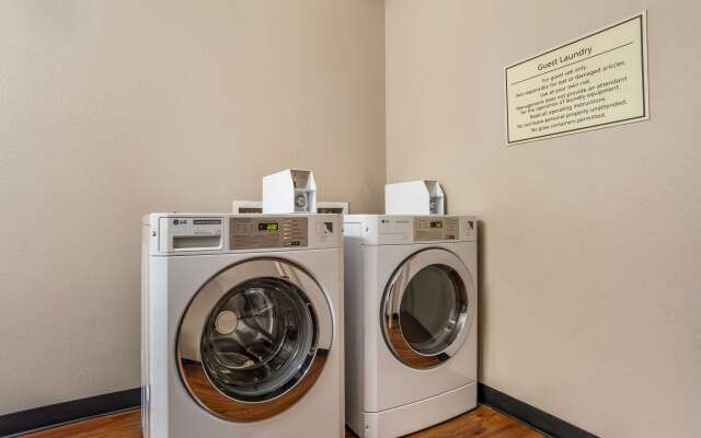 Best Western Plus Circle Inn