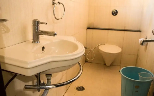 OYO 1552 Hotel Midland