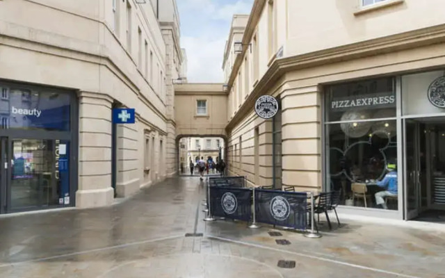 Stay in the Heart of Bath