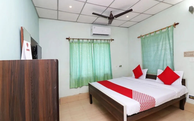Hotel Samrat Holiday Inn