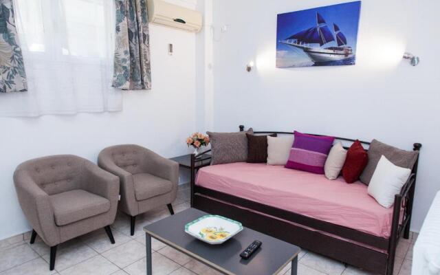 Cozy apartment in Pireas