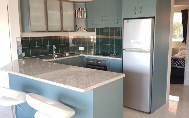 Sailfish Cove & RIVA Apartments