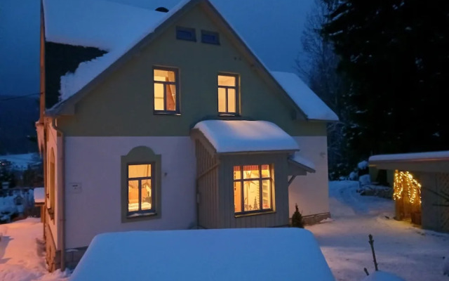 Villa in Jablonec With Sauna & Hot Tub