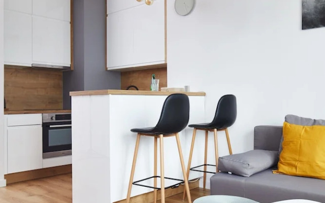 Sluzewiec Sunny Apartment