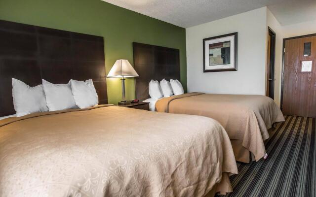 Lexington Triad Inn