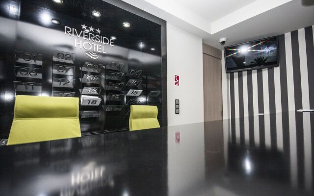 Hotel Aquacity Riverside