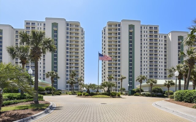 Silver Beach Towers 506w 4 Bedroom Condo by RedAwning