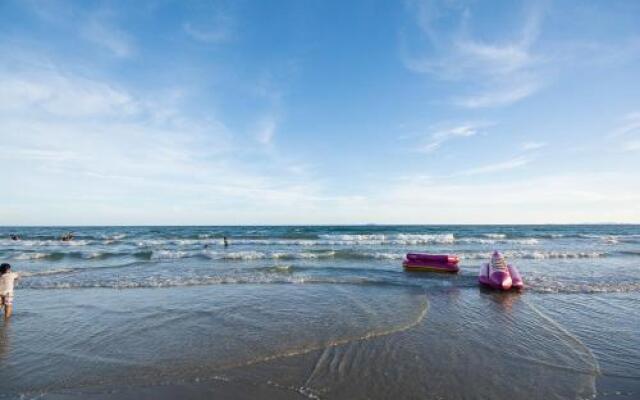 Grand Blue Condo 602 By Malai