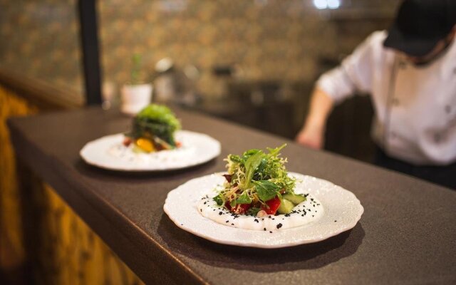 Отель «Лыбидь Плаза»