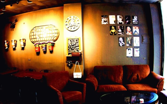 Time House Chain Hualien Train Station Hostel
