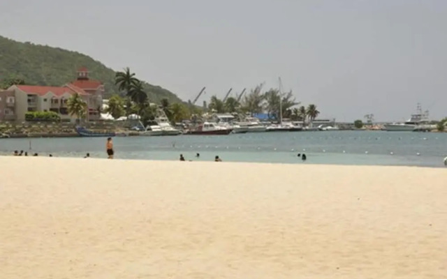 Marchabell by the Sea E22