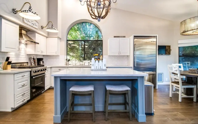 Luxury N. Scottsdale Home W/private Oasis Yard!