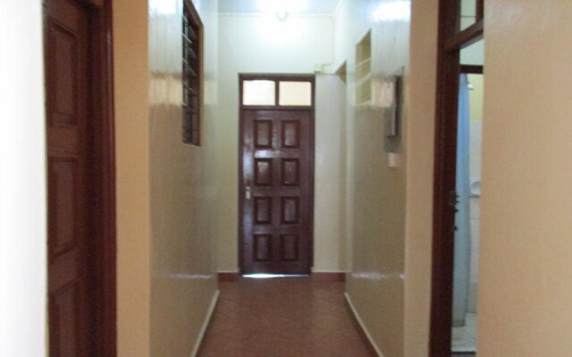 Ganjoni Wananchi Hotel