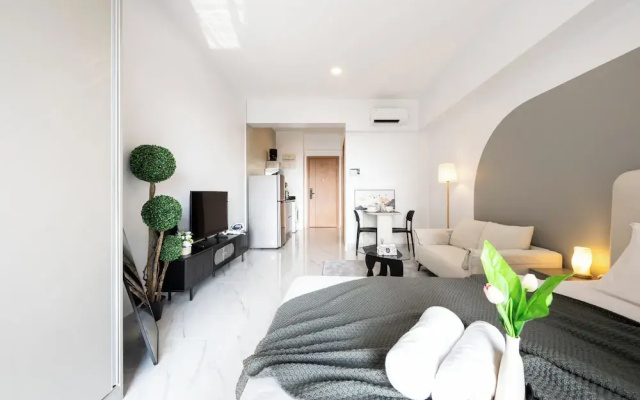 Royal Platinum Condo by Soben Homes