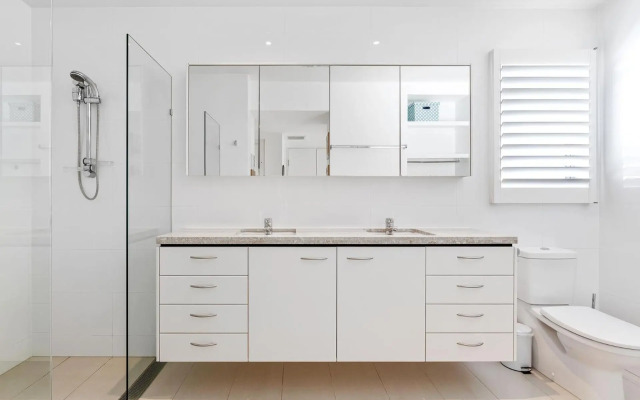 Ferguson St Family Home in Fabulous Location