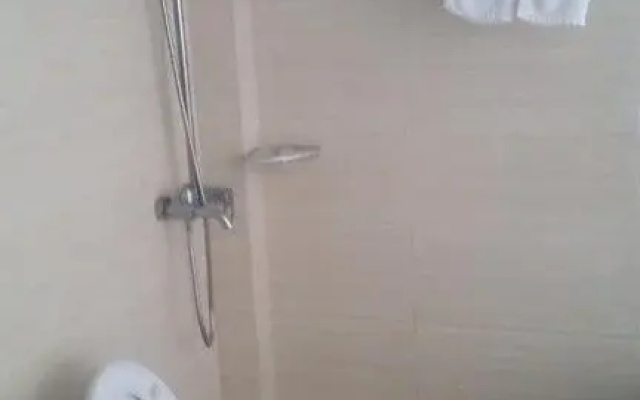 Yangzhou Hanjiang Wenming Business Hotel